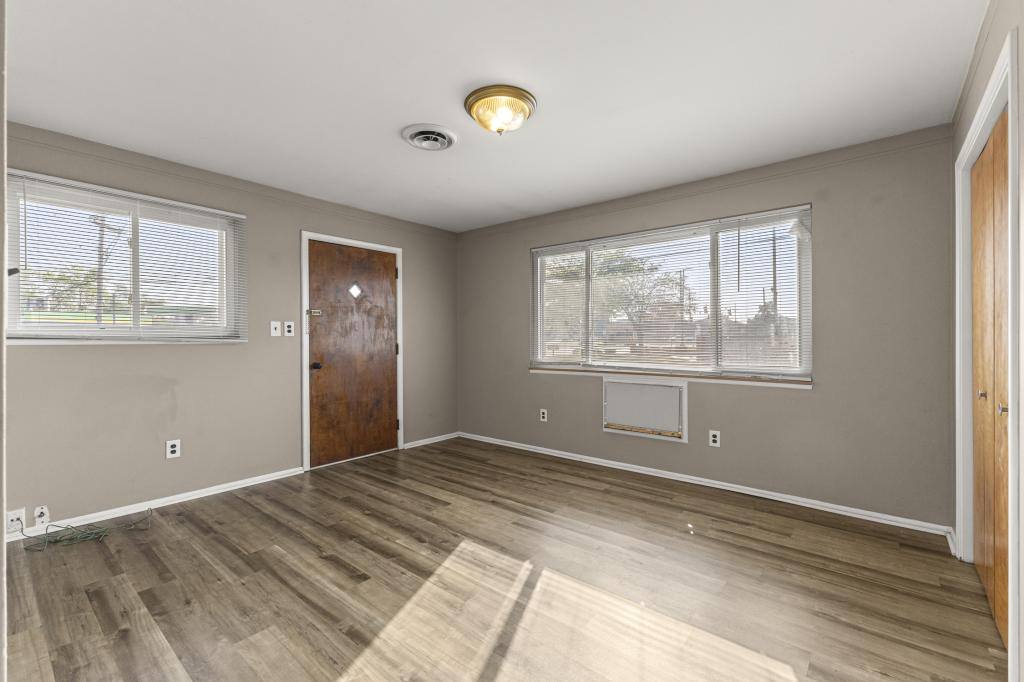 Apartment for rent at 1353 Goddard Rd, Lincoln Park, MI 48146