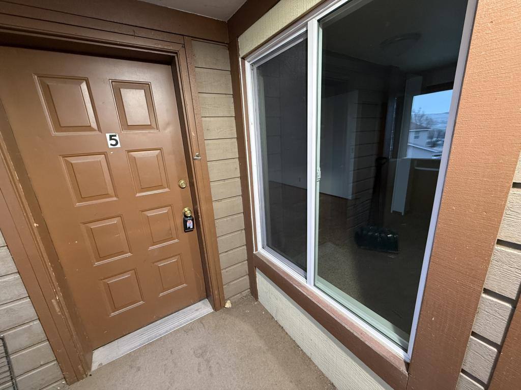 House for rent at 2215 Cumorah Way #5, Green River, WY 82935