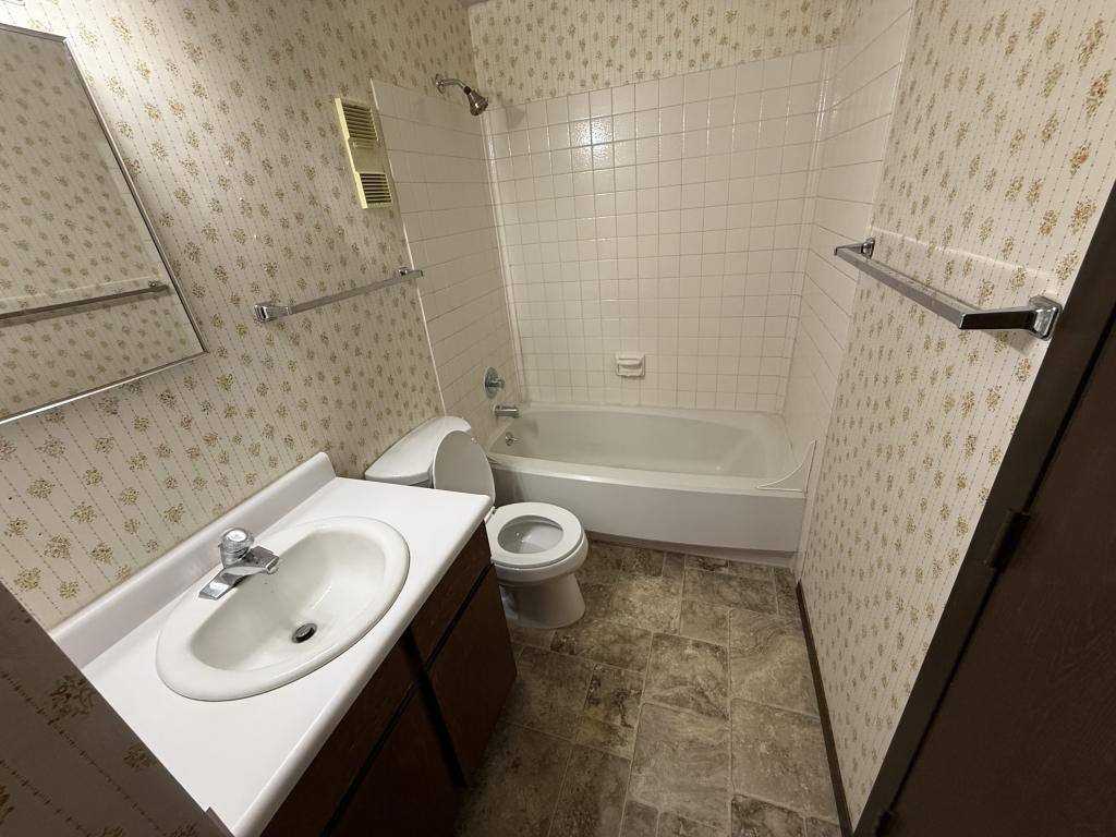 House for rent at 2215 Cumorah Way #5, Green River, WY 82935