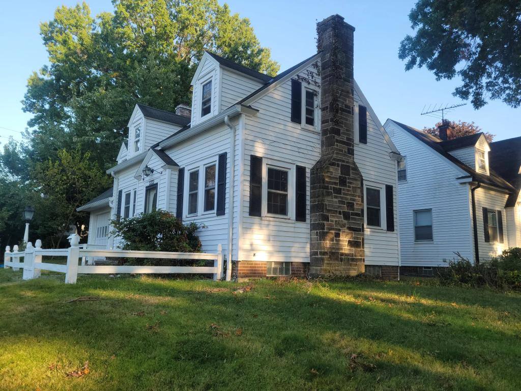 House for rent at 5331 S Blvd, Maple Heights, OH 44137