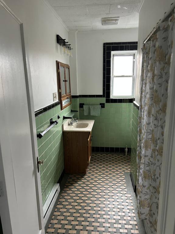 Apartment for rent at 109 Main St R, Pittston, PA 18640
