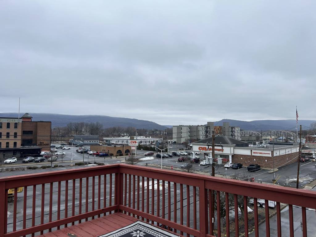 Apartment for rent at 109 Main St R, Pittston, PA 18640