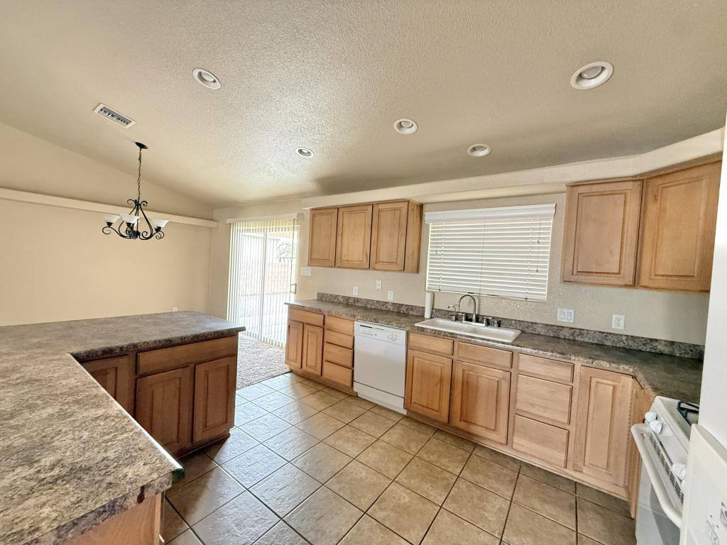 House for rent at 10608 S Avenida Canela, Yuma, AZ 85367