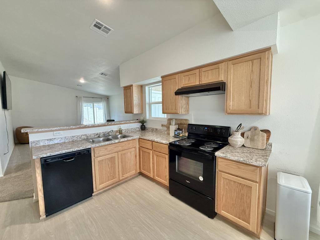 House for rent at 7893 E 45th Place, Yuma, AZ 85365