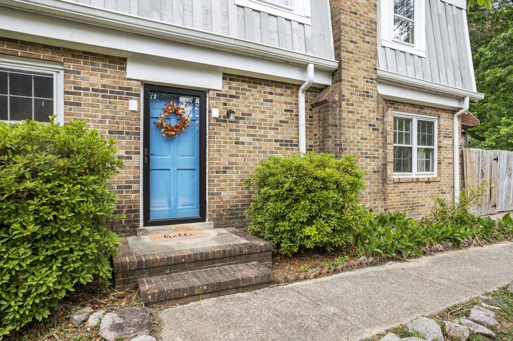 Townhouse for rent at 1801 Quail Ridge Rd, Raleigh, NC 27609