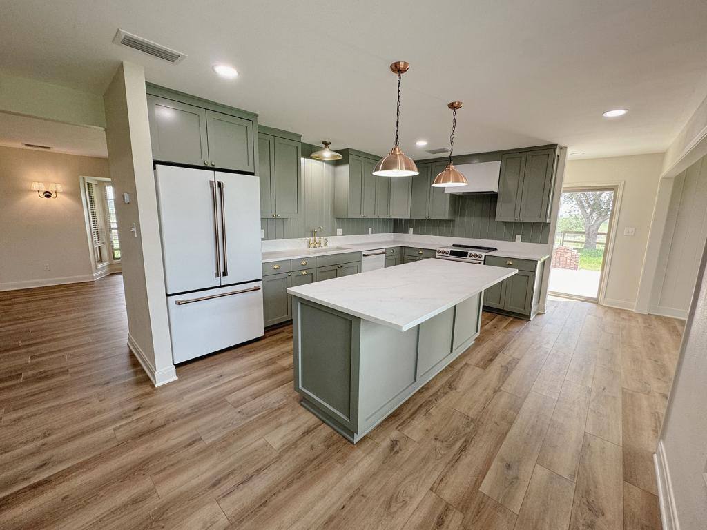 House for rent at 5121 FM #446, Victoria, TX 77905