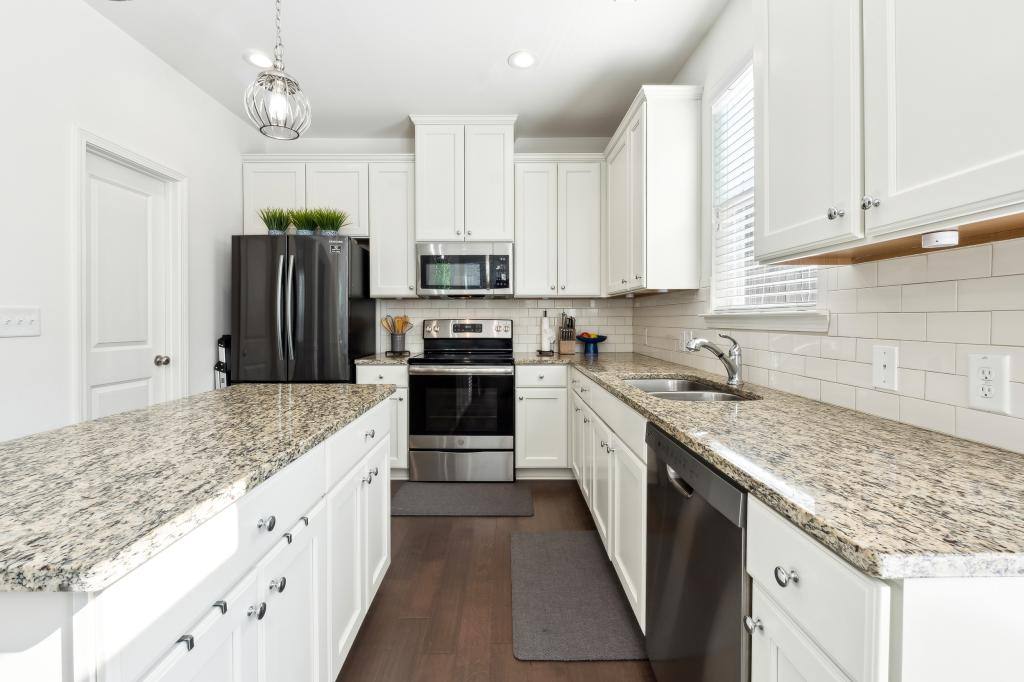 Townhouse for rent at 1499 River Oak Lane, Stone Mountain, GA 30083