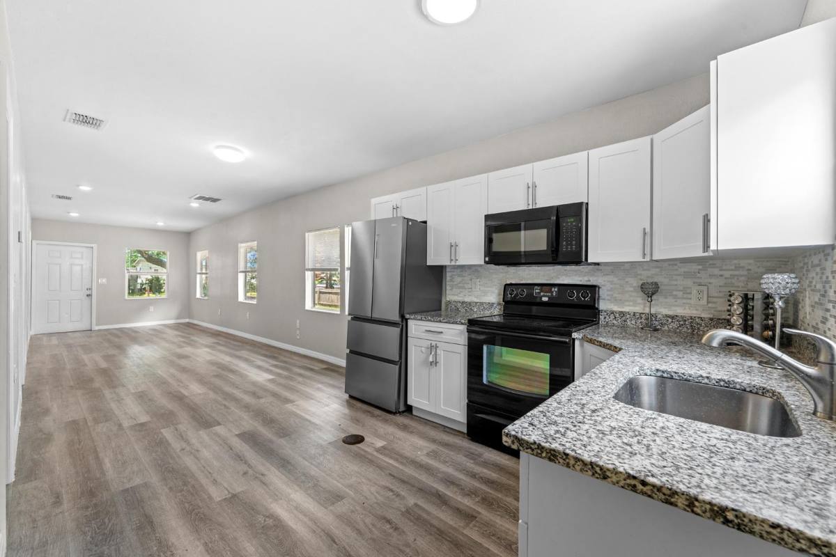 House for rent at 2503 N Wilder Loop, Plant City, FL 33565