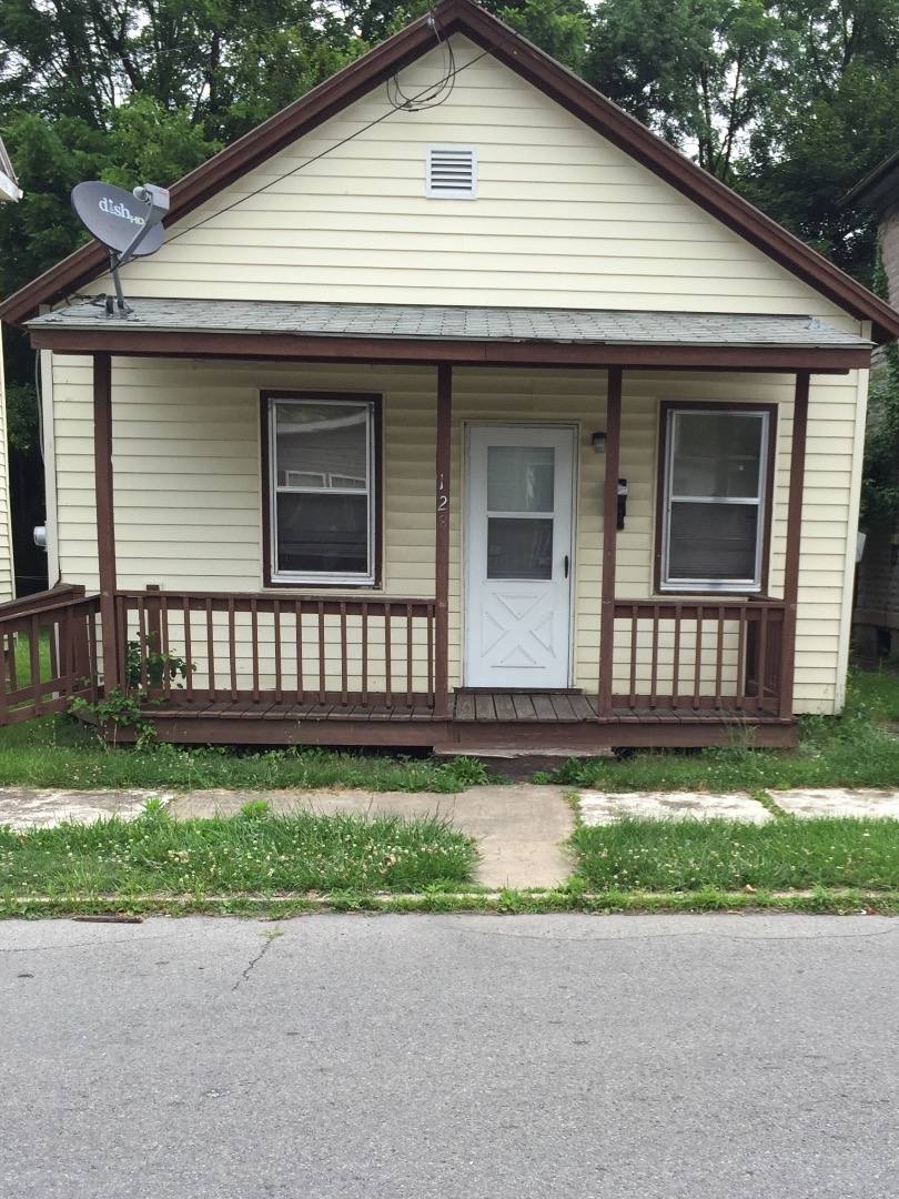 House for rent at 128 W Water St #128 St, Mount, Mount Union, PA 17066