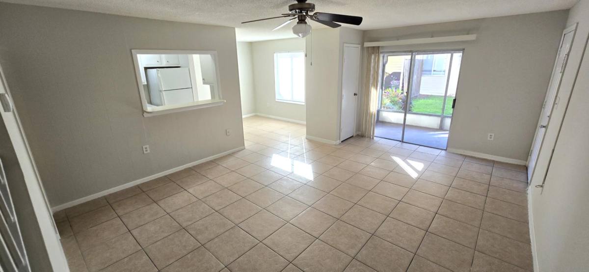 Townhouse for rent at 1024 Spring Meadow Dr, Kissimmee, FL 34741