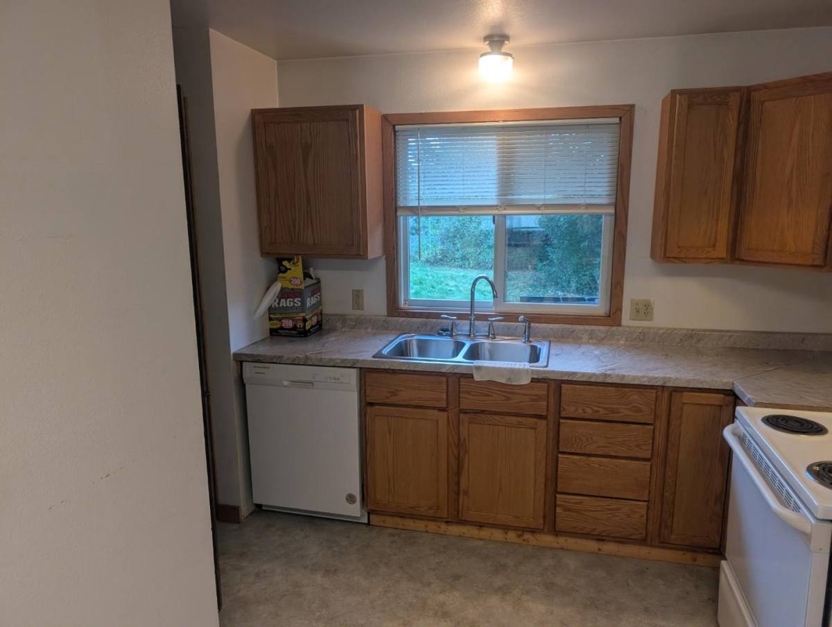 Apartment for rent at 10596 Glenwood Dr, Hayward, WI 54843