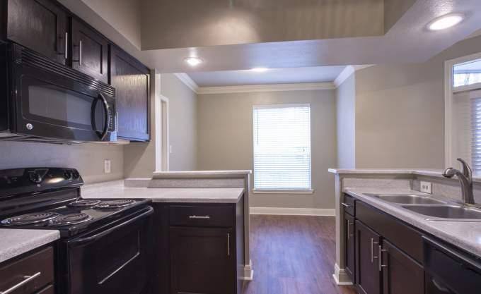 Apartment for rent at 13050 Champions Park Dr #1047, Houston, TX 77069
