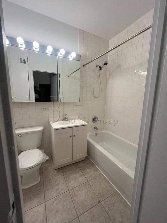 14-56 31st Dr #10A, Astoria, NY 11106 - Apartment for Rent - Image 5