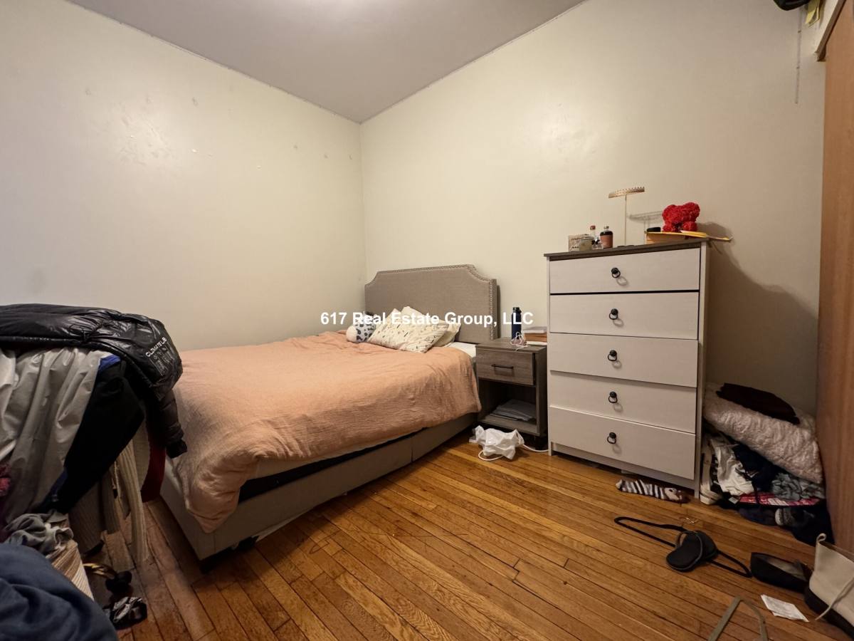 Apartment for rent at 21 Gibbs St #2F, Brookline, MA 02446