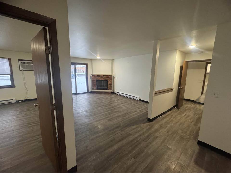 Apartment for rent at 406 1st St #2, Neenah, WI 54956