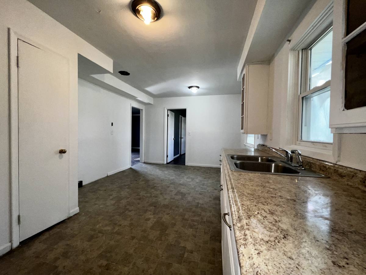 House for rent at 5161 Eldred St, Flint, MI 48504