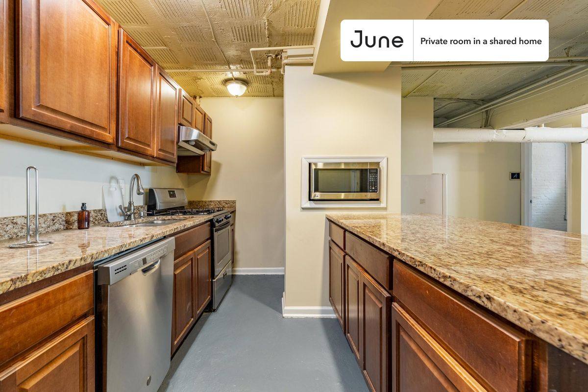 Apartment for rent at 1811 S St NW, Washington, DC 20009