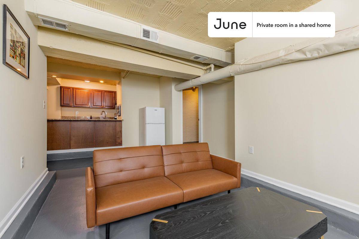 Apartment for rent at 1811 S St NW, Washington, DC 20009