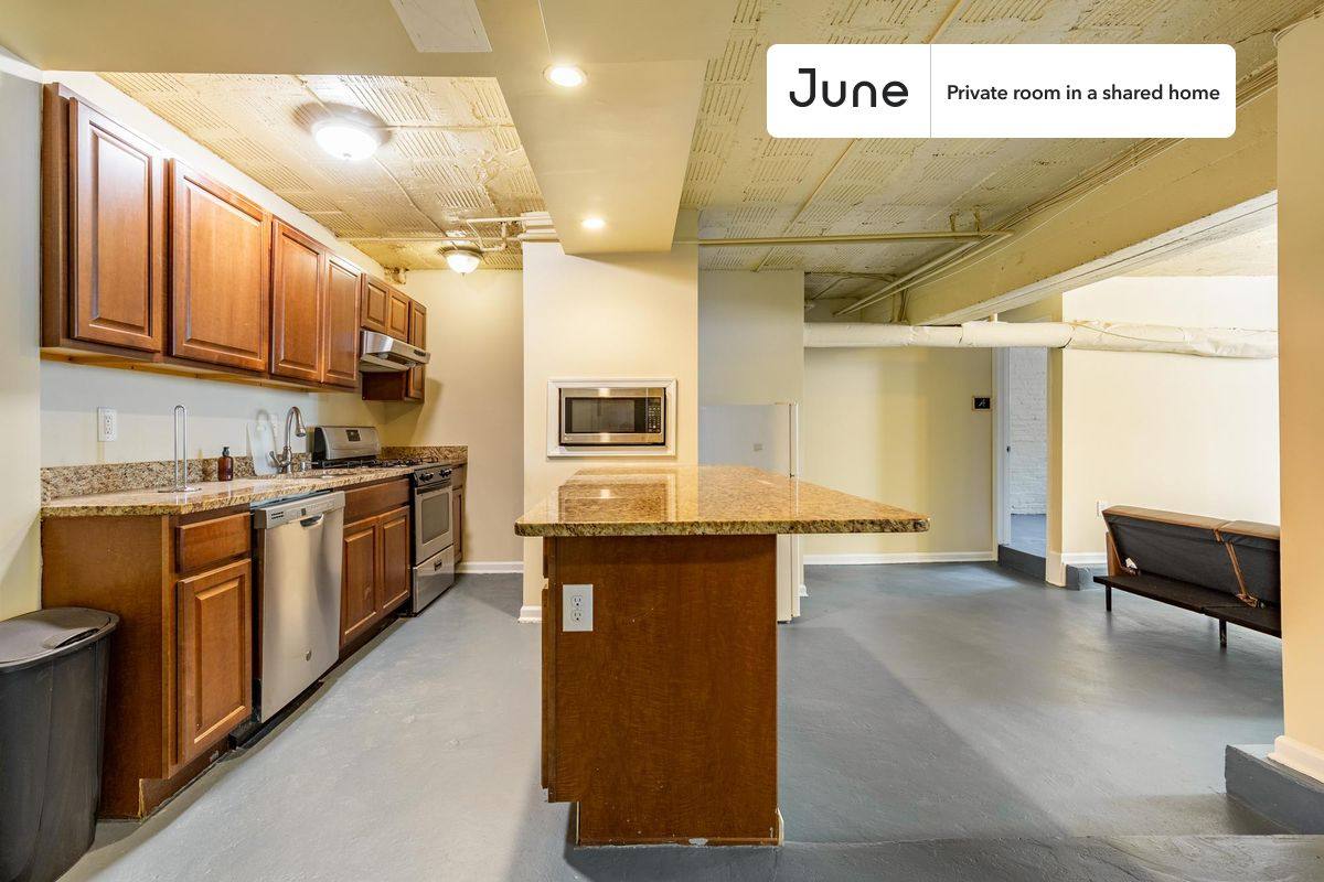 Apartment for rent at 1811 S St NW, Washington, DC 20009