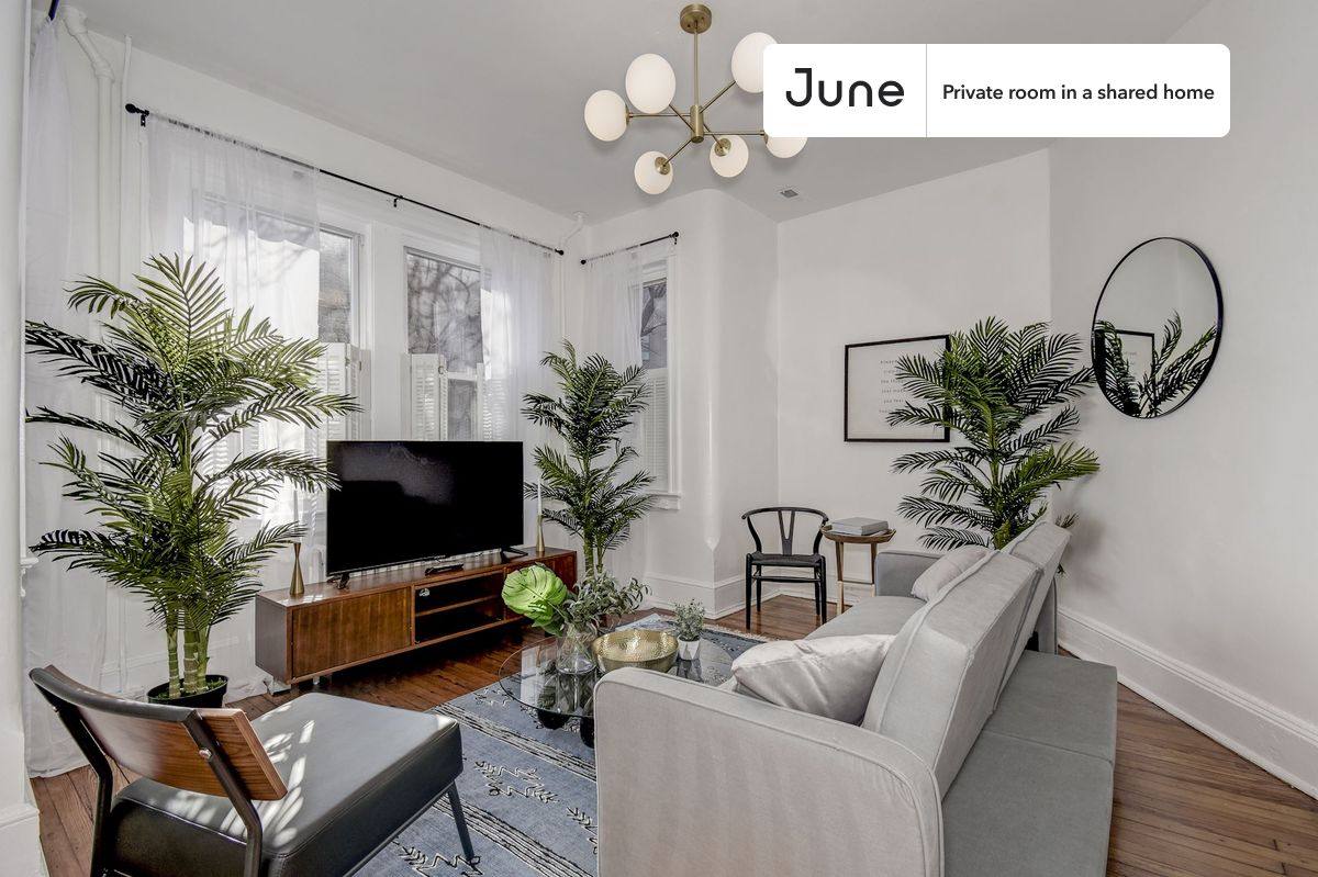 Apartment for rent at 922 I St SE, Washington, DC 20003