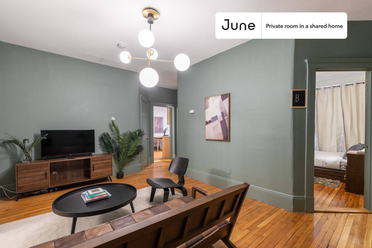 Apartment for rent at 1680 Commonwealth Ave #B, Brighton, MA 02135