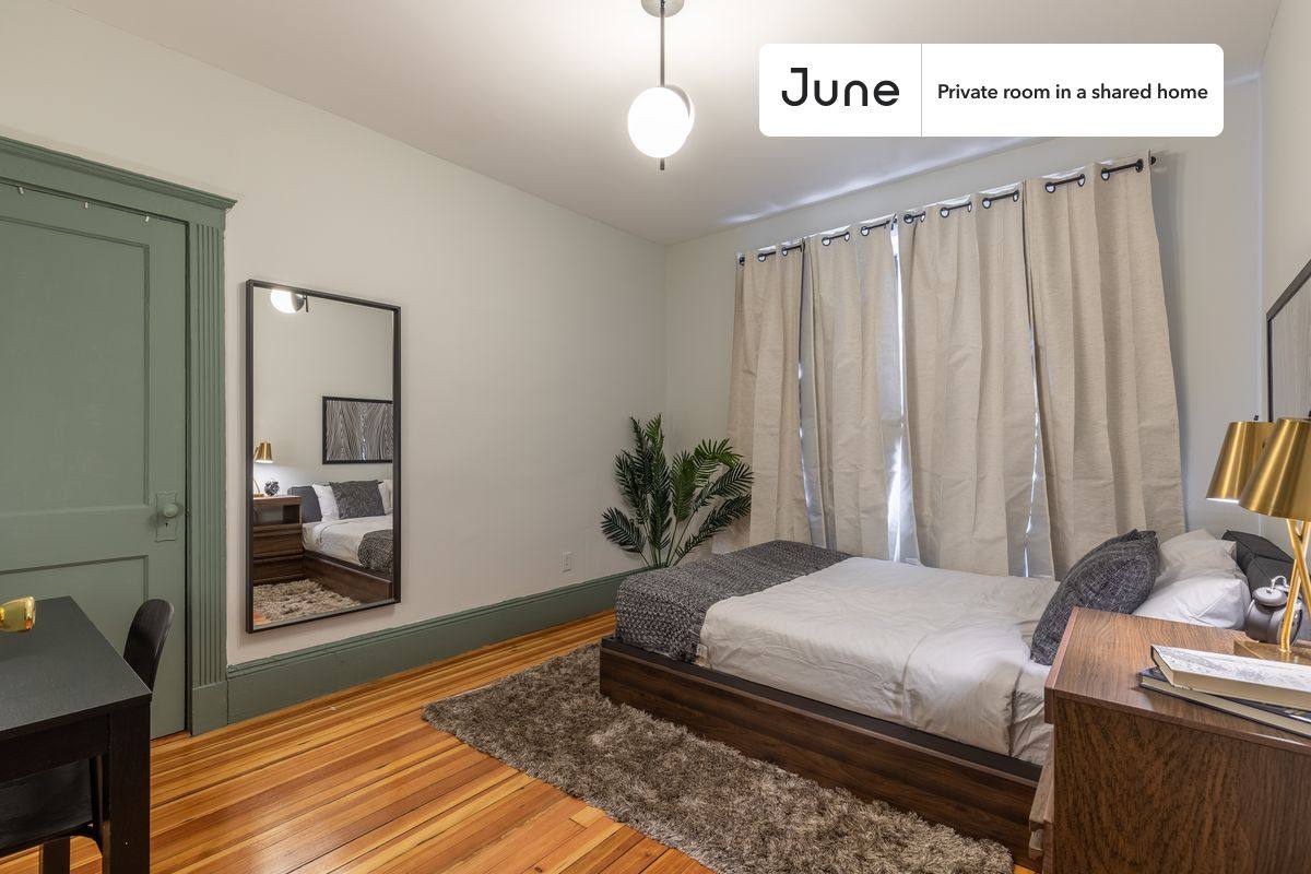 Apartment for rent at 1680 Commonwealth Ave #B, Brighton, MA 02135