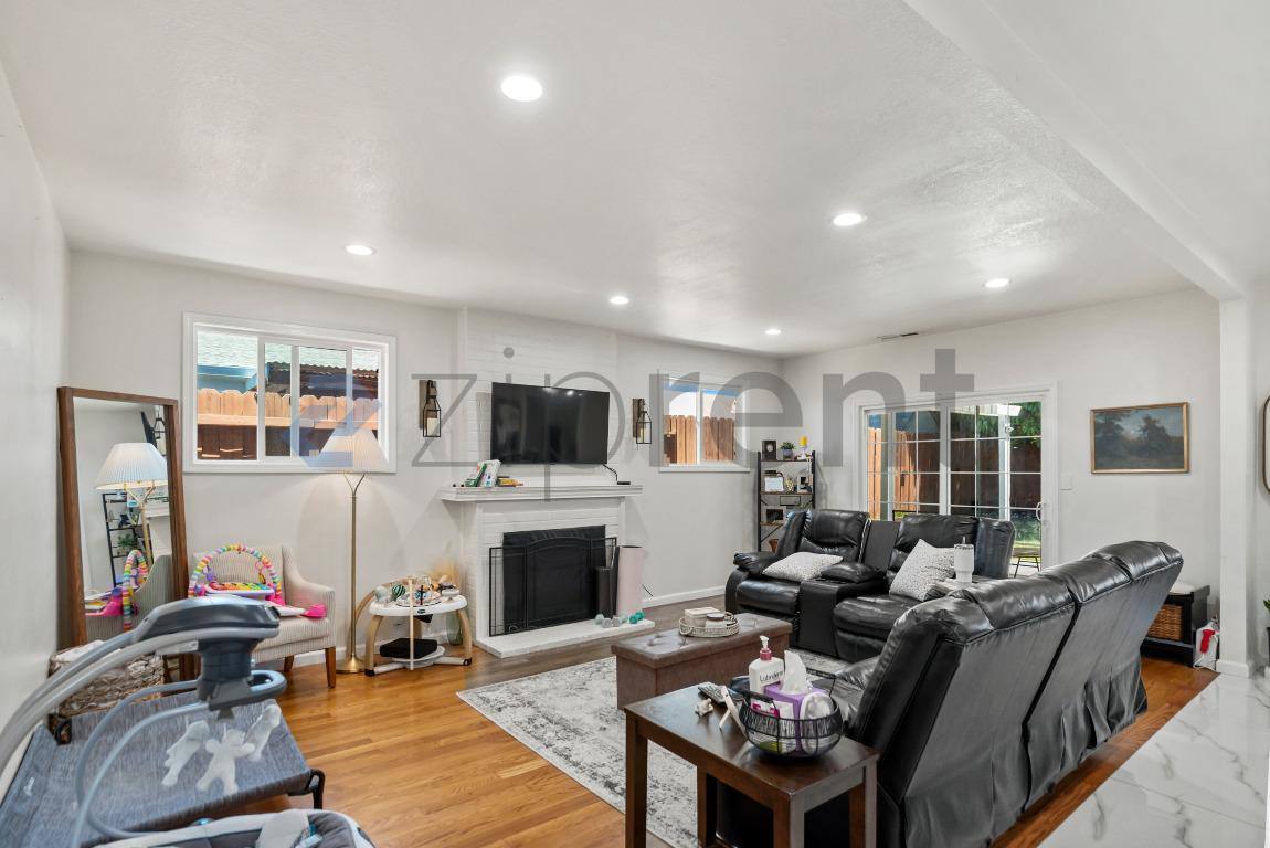 House for rent at 6426 Cedar Blvd, Newark, CA 94560