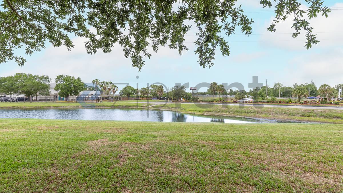 Apartment for rent at 5755 Peregrine Ave, Orlando, FL 32819