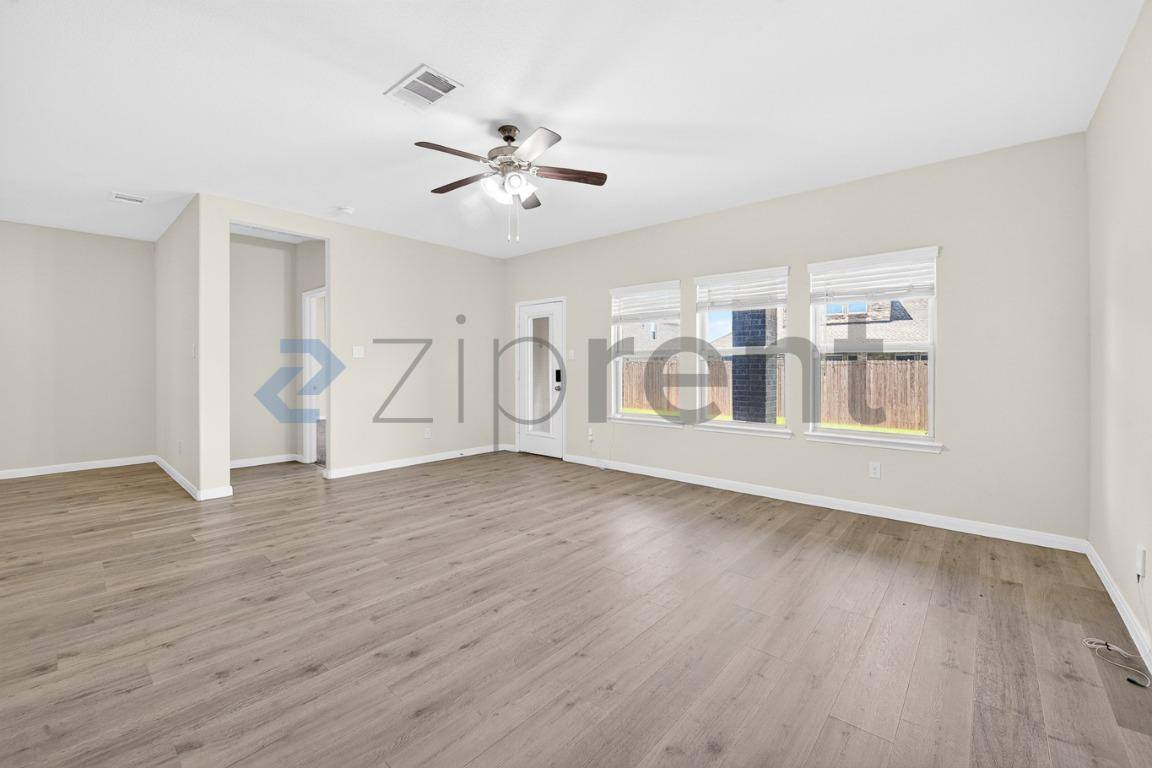 House for rent at 13400 Manuel Dr, Little Elm, TX 75068