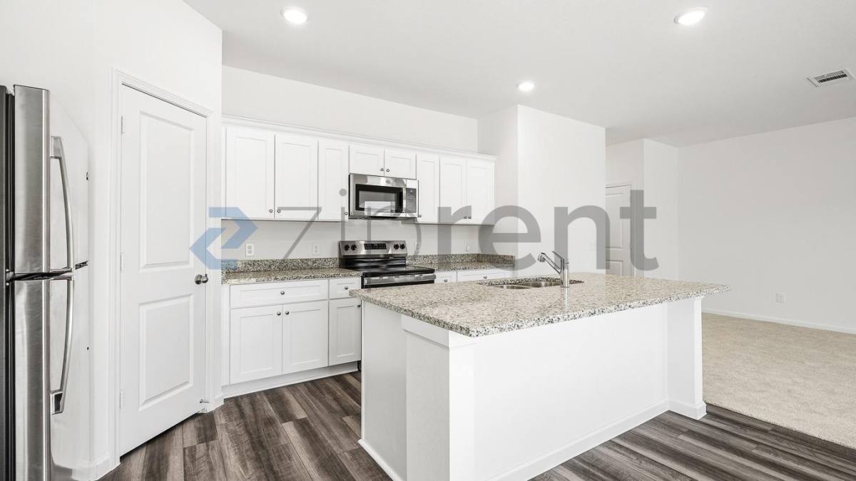 House for rent at 31406 Gayle Prairie Oaks St, Waller, TX 77484