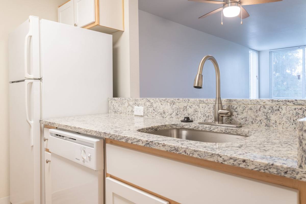 Apartment for rent at 303 NE 16th Ave, Portland, OR 97232