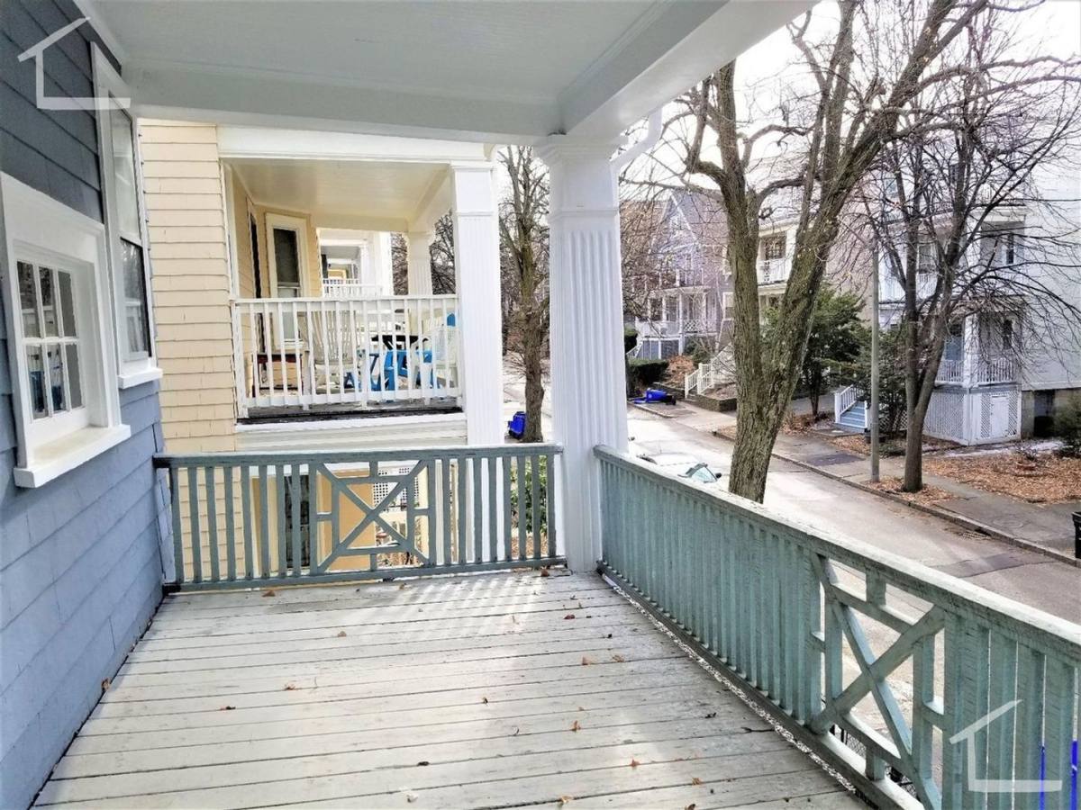 Apartment for rent at 119 Browne St, Brookline, MA 02446