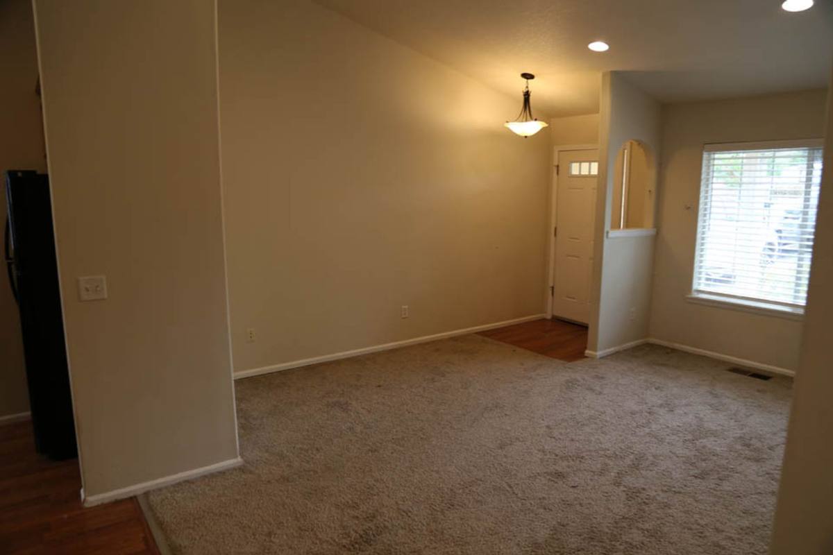 House for rent at 521 N 12th St, Philomath, OR 97370