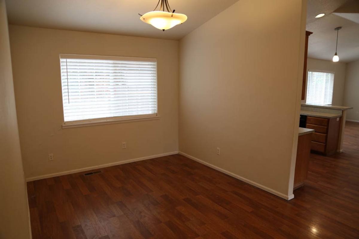 House for rent at 521 N 12th St, Philomath, OR 97370