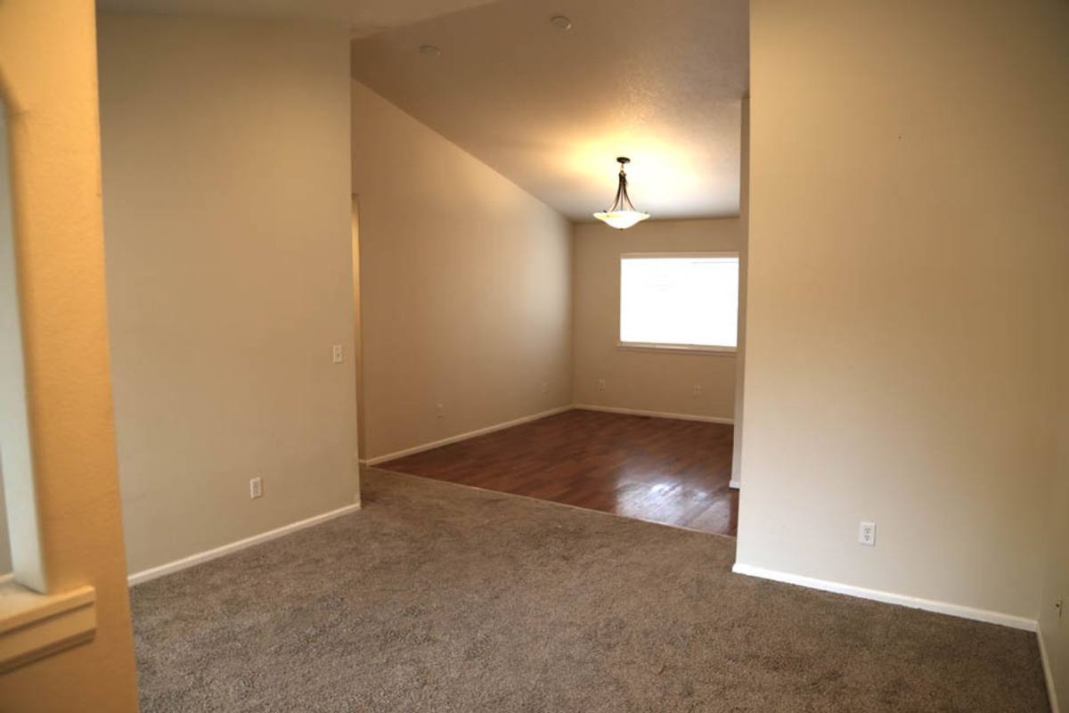 House for rent at 521 N 12th St, Philomath, OR 97370