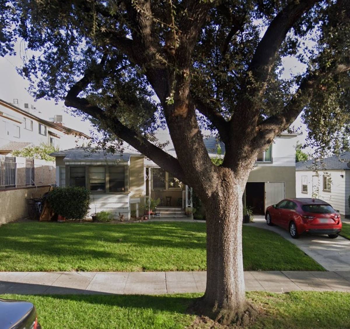 Apartment for rent at 504, 506, 508, 510 Elmwood Ave, Burbank, CA 91501