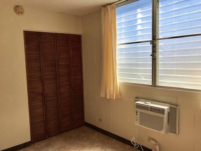 Apartment for rent at 1038 Spencer St, Honolulu, HI 96822