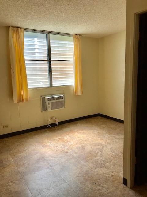 Apartment for rent at 1038 Spencer St, Honolulu, HI 96822