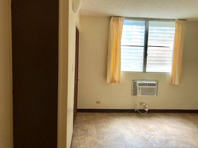 Apartment for rent at 1038 Spencer St, Honolulu, HI 96822