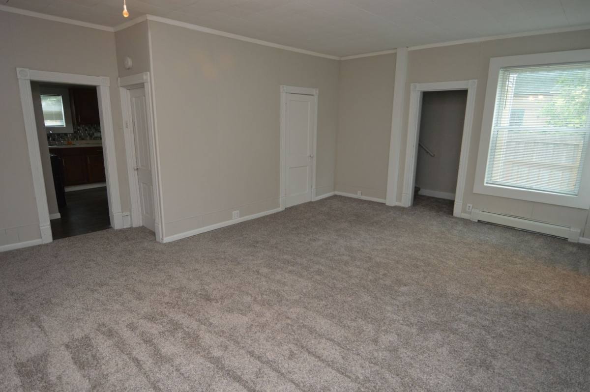 House for rent at 418 N 5th St, Grand Forks, ND 58203