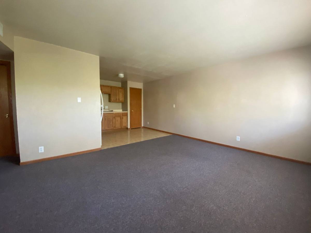 Apartment for rent at 1001-1005 N Buchanan St, Maryville, MO 64468