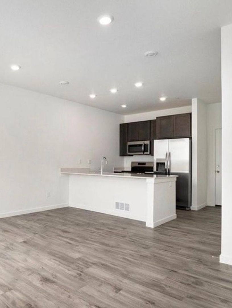Townhouse for rent at 5492 Second Ave, Timnath, CO 80547