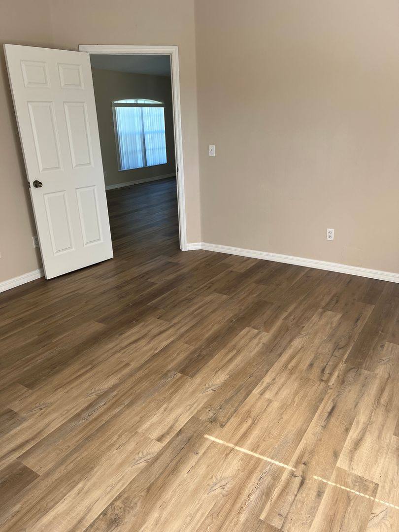 House for rent at 695 Sagamore Dr, Deltona, FL 32738