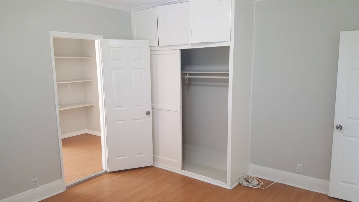 Apartment for rent at 711 Maltman Ave, Los Angeles, CA 90026