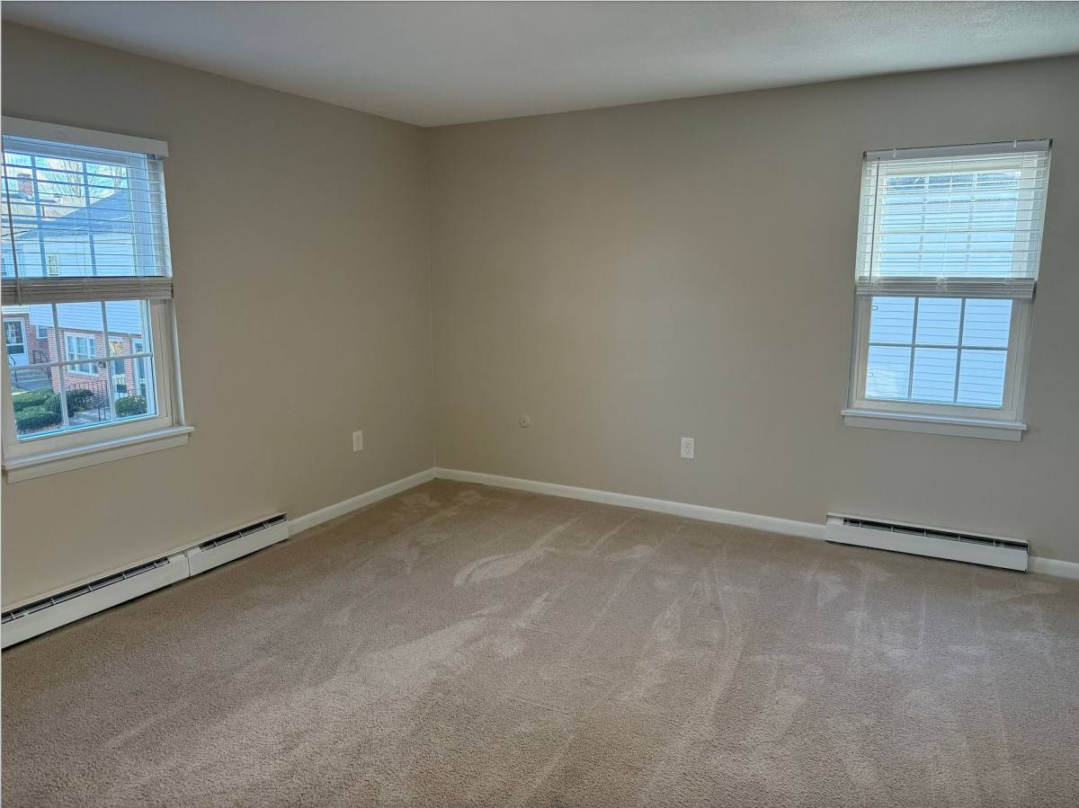 Apartment for rent at 221 W St, Leominster, MA 01453