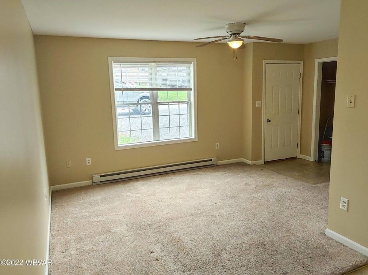House for rent at 255 Underwood St, Jersey Shore, PA 17740