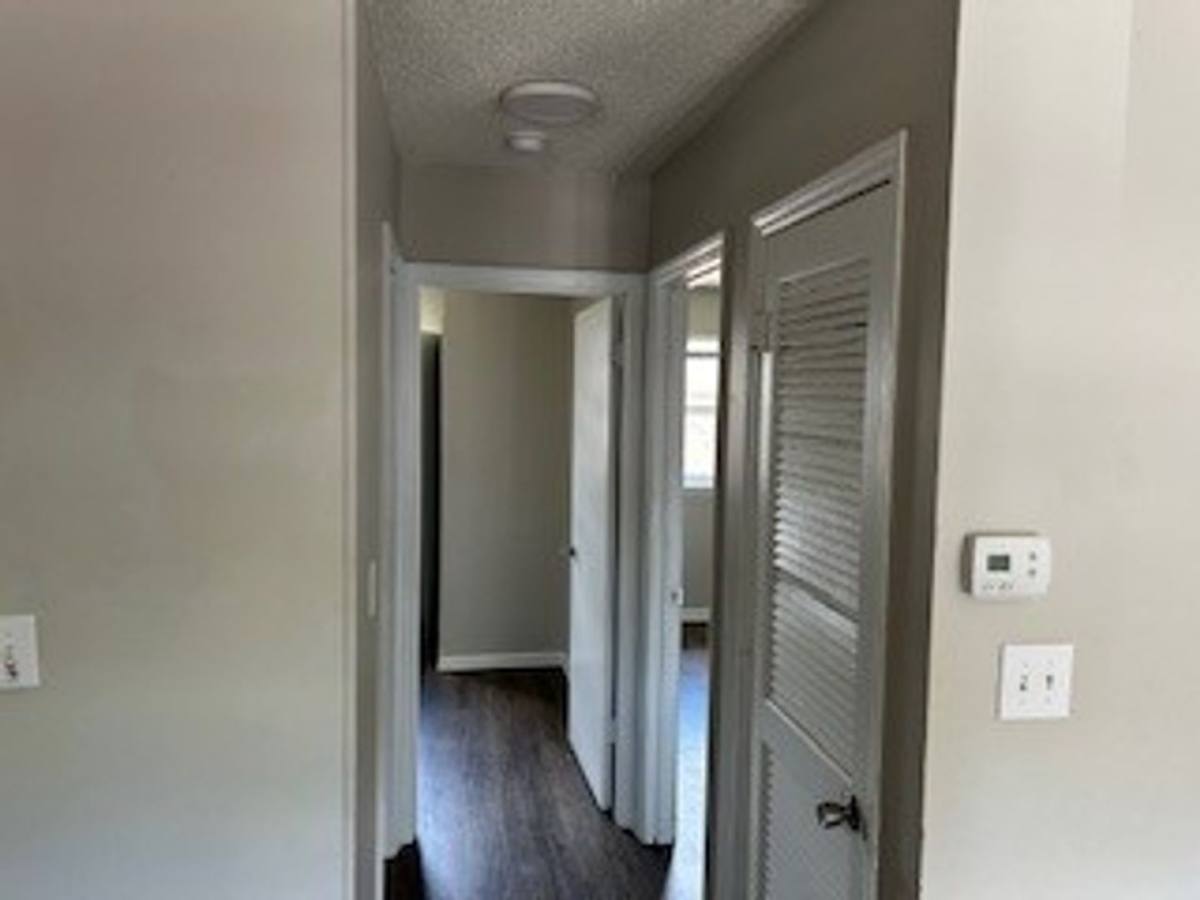 Apartment for rent at 803-807-811 Utah Dr, Winston Salem, NC 27107
