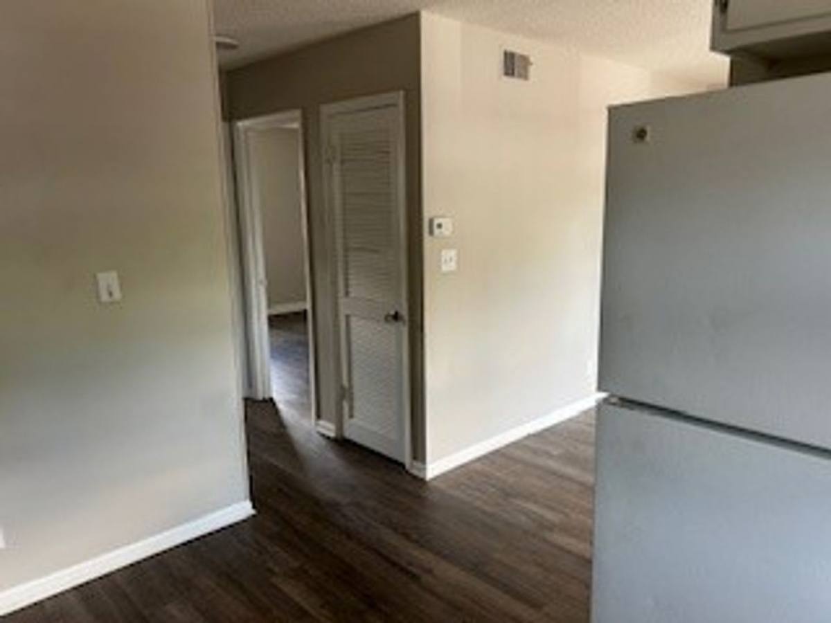 Apartment for rent at 803-807-811 Utah Dr, Winston Salem, NC 27107