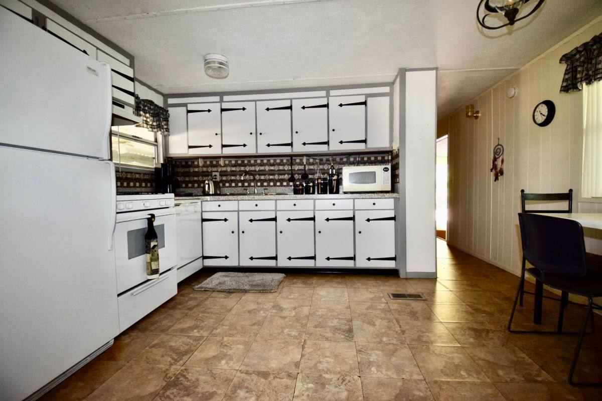 House for rent at 9340 E Edgwood Ave, Mesa, AZ 85208