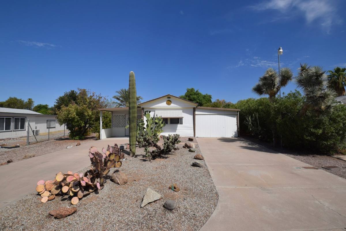 House for rent at 9340 E Edgwood Ave, Mesa, AZ 85208